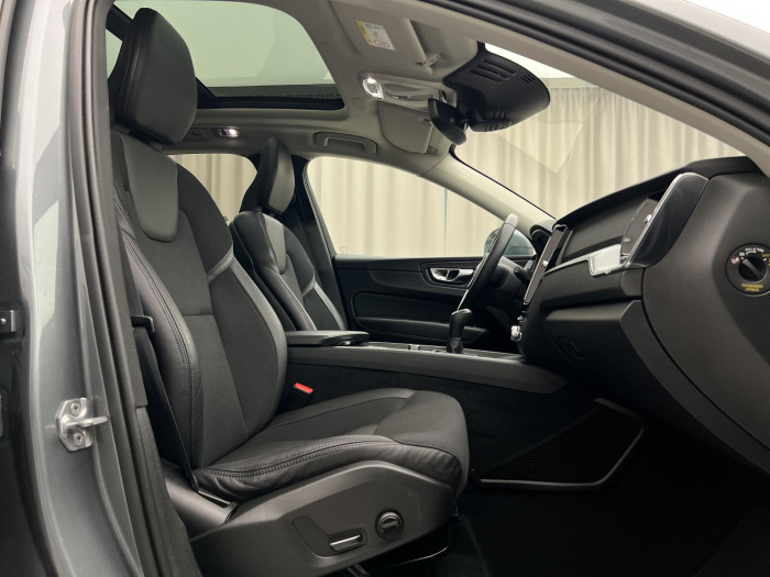 Volvo XC60 D3 MOMENTUM 1.maj. 2.0 d Momentum