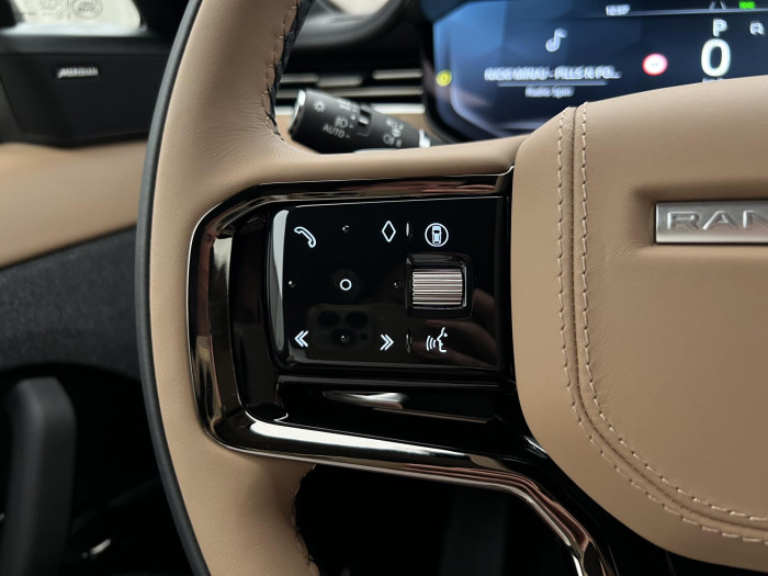 Land Rover Range Rover Sport D300 DYNAMIC SE REZERVACE 3.0 d Dynamic SE