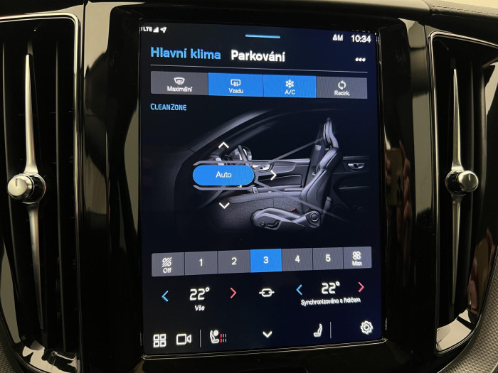 Volvo XC60 T6 AWD RECHARGE ULTRA BRIGHT