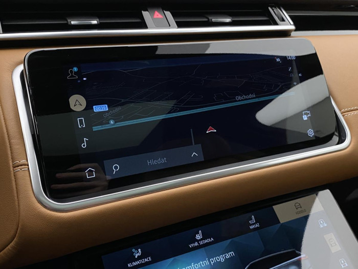 Land Rover Range Rover Velar D300 SE AWD AUT REZERVACE 3.0 d SE