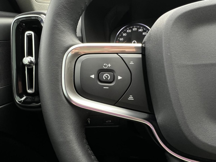 Volvo XC40 T5 AWD MOMENTUM Aut 2.0 Momentum
