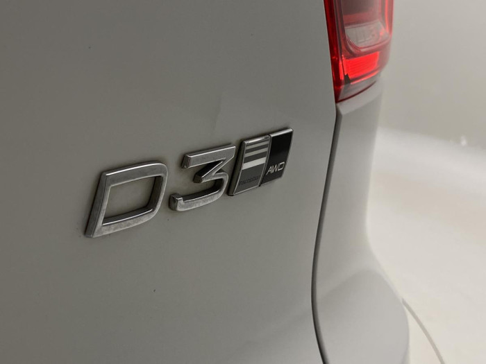 Volvo XC40 D3 AWD INSCRIPTION REZERVACE 2.0 d