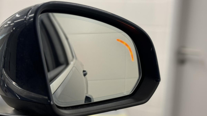 Volvo XC40 T5 TWINe INSCRIPTION REZERVACE