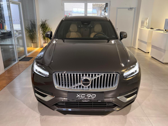 Volvo XC90 T8 AWD AUT  ULTRA 7-míst