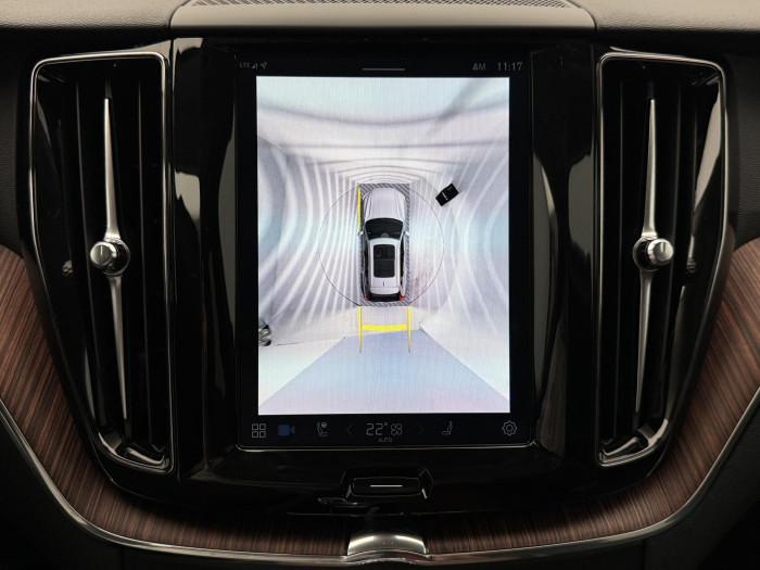 Volvo XC60 T8 AWD RECHARGE BRIGHT PLUS