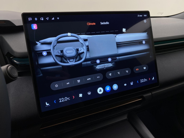 Lynk & Co 08 MORE PHEV