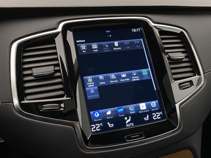 Volvo XC90 B5 AWD INSCRIPTION AUT 7míst