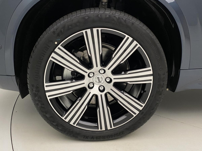 Volvo XC90 B5 AWD AUT BRIGHT PLUS 7míst 2.0 Plus