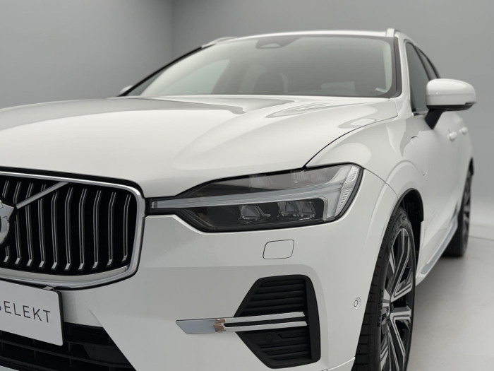 Volvo XC60 T8 AWD RECHARGE BRIGHT PLUS