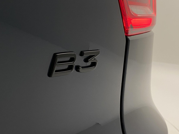Volvo XC40 B3 AUT PLUS BLACK EDITION