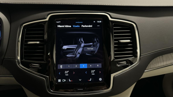 Volvo XC90 B5 AWD ULTIMATE AUT REZERVACE