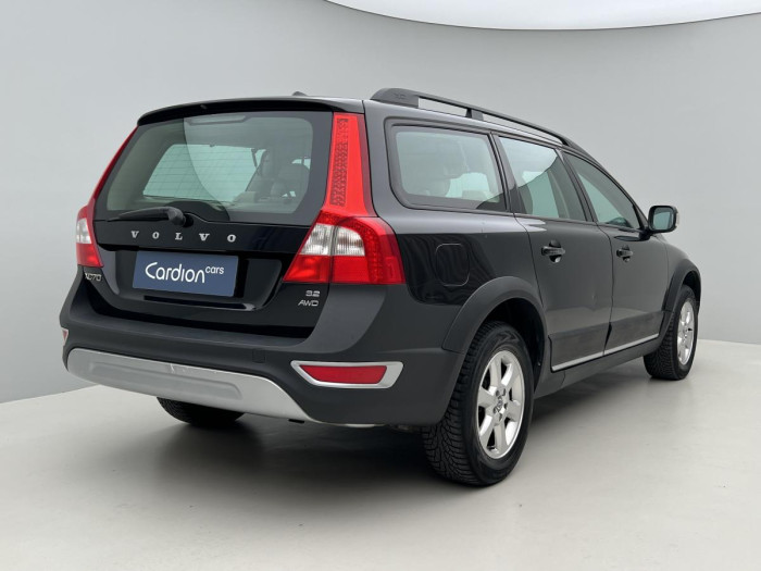 Volvo XC70 3.2 AWD MOMENTUM TEMPOMAT AUT 3.2 Momentum