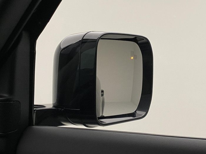 Land Rover Defender 110 D300 X-DYNAMIC SE AWD AUT 3.0 d Dynamic SE