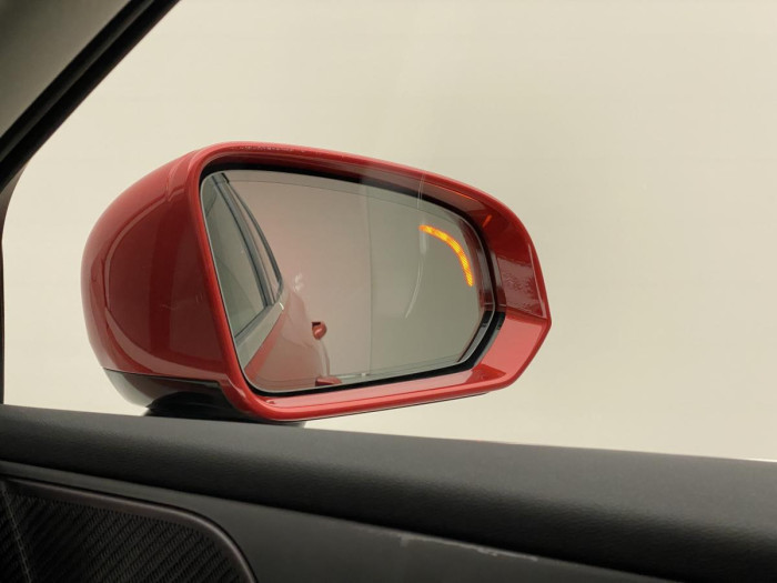 Volvo V60 B4 MOMENTUM AUT REZERVACE 2.0 Momentum