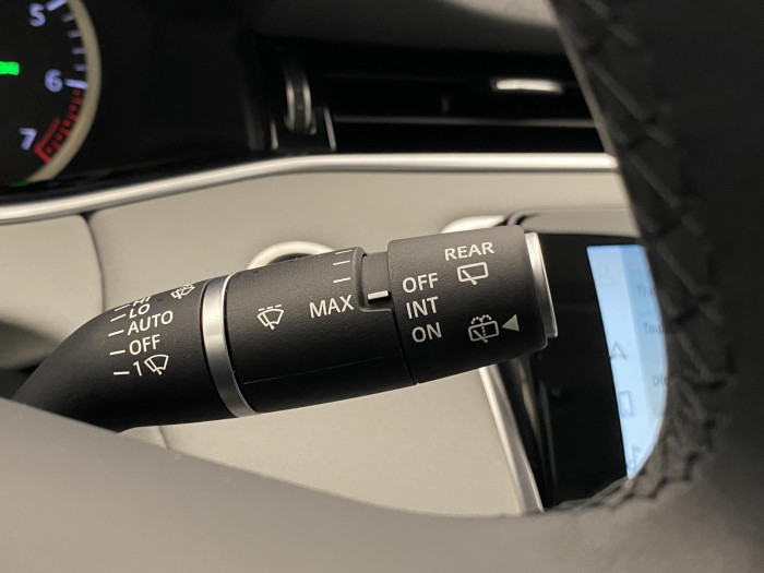 Land Rover Range Rover Evoque P200 SE AWD AUT CZ REZERVACE 2.0 SE