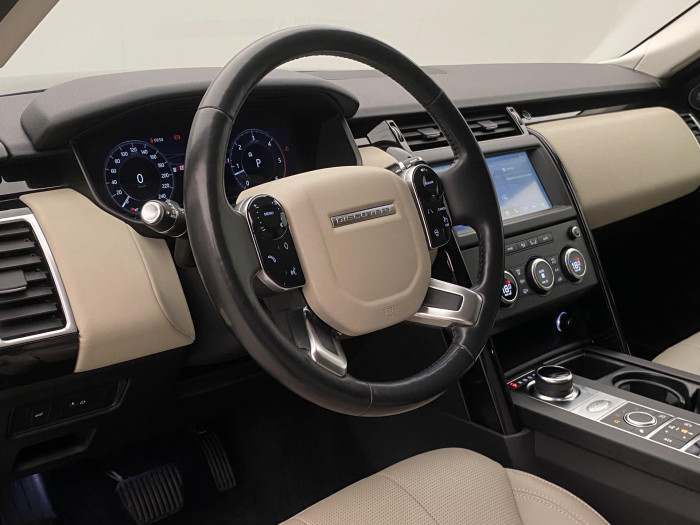 Land Rover Discovery 3,0 SD6 AWD SE AUT REZERVACE 3.0 SE