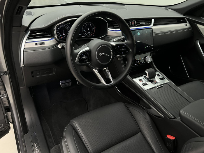 Jaguar F-Pace D300 R-DYNAMIC SE AWD AUT 3.0 d Dynamic SE