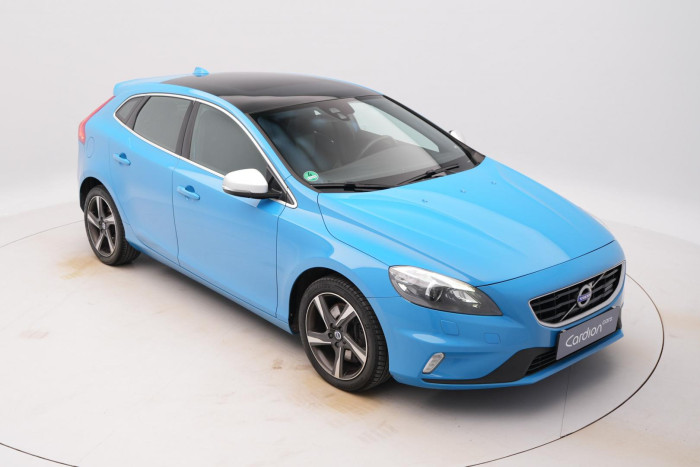 Volvo V40 D4 R-DESIGN 2.0 d