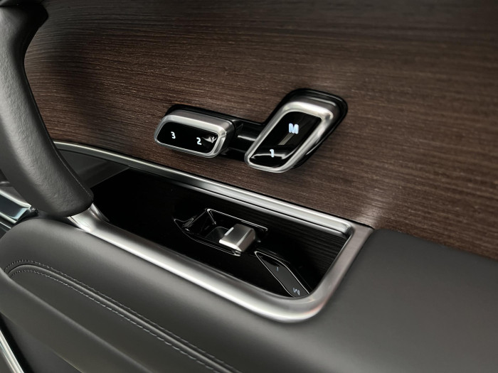 Land Rover Range Rover D350 AUTOBIOGRAPHY SWB AWD Aut 3.0 d