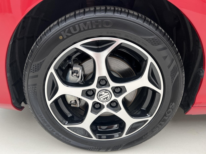 MG MG3 1.5 EMOTION Hybrid+ AUT CZ