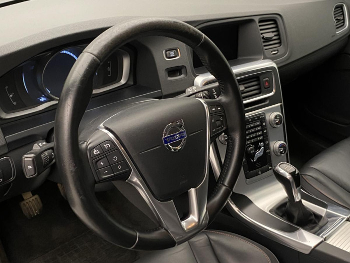 Volvo V60 D4 OCEAN RACE REZERVACE 2.0 d