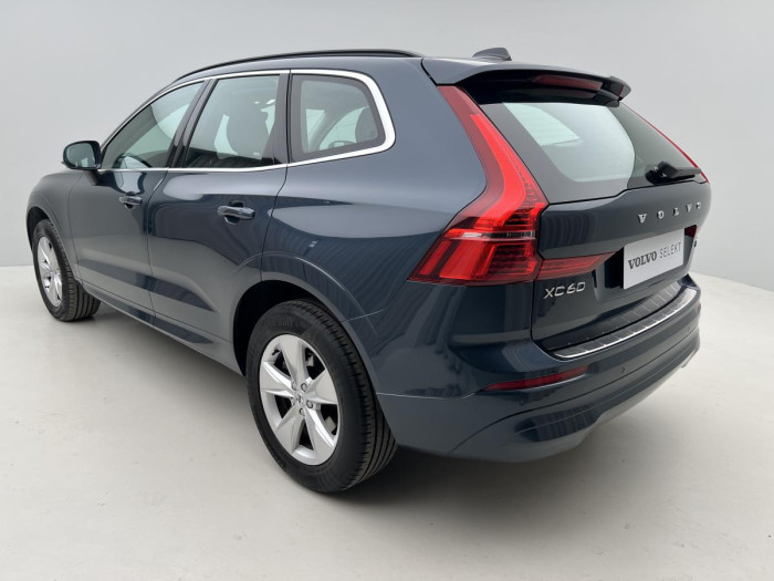 Volvo XC60 B4 AWD MOMENTUM AUT CZ 2.0 Momentum