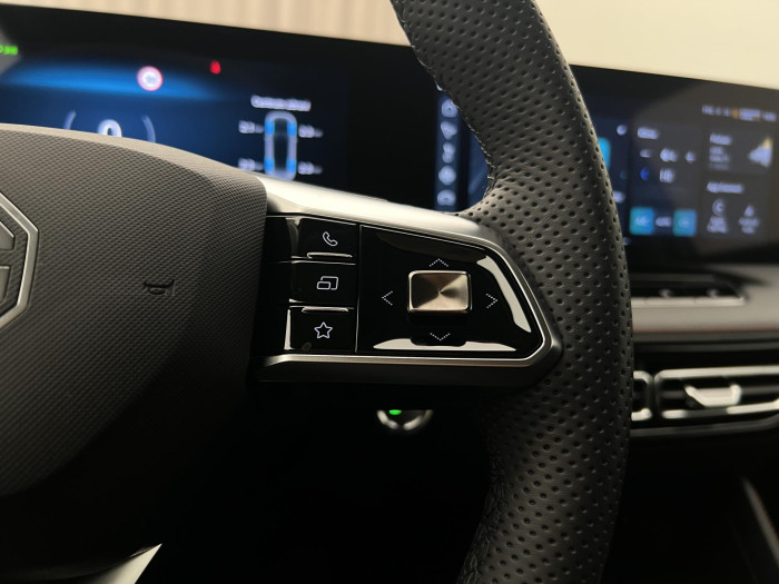 MG HS 1.5 TGI EXCLUSIVE AUT CZ 1.maj 1.5 Exclusive