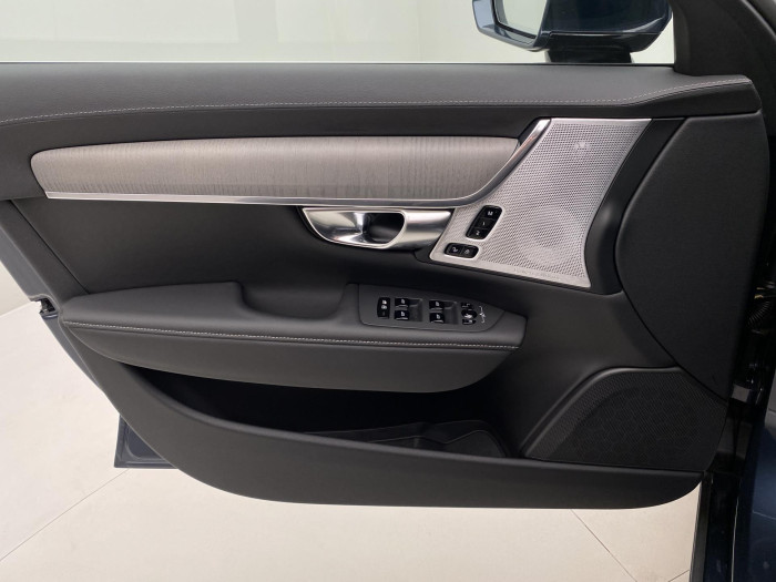 Volvo V90 T8 AWD Plug-in BRIGHT ULTRA