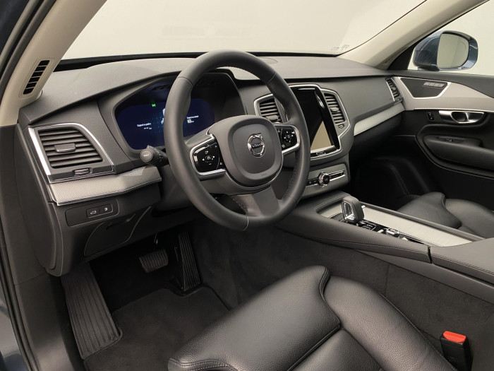 Volvo XC90 T8 AWD RECHARGE CORE 7míst