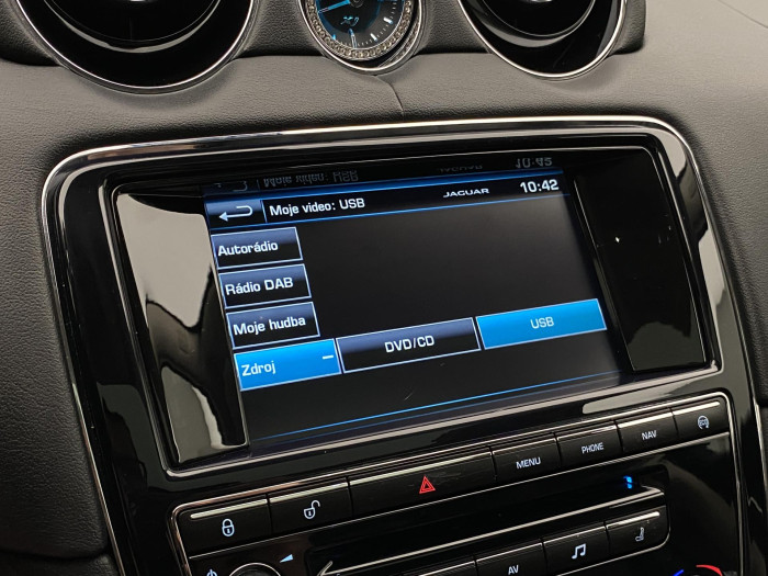 Jaguar XJ 3.0 V6D AUT 3.0 d