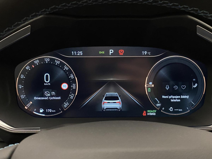 Lynk & Co 01 PHEV DCT AUT 1.maj.