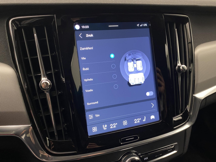 Volvo V90 T6 AWD RECHARGE DARK PLUS