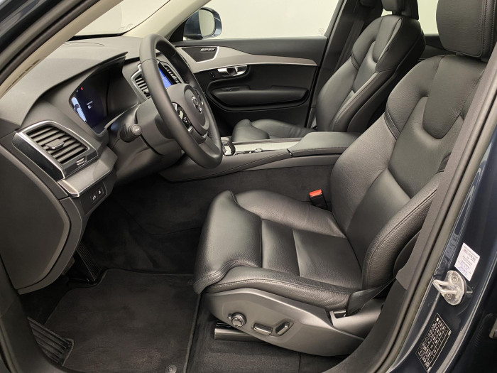 Volvo XC90 T8 AWD RECHARGE CORE 7míst