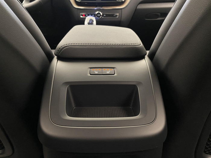 Volvo XC60 T8 AWD RECHARGE BRIGHT PLUS CZ