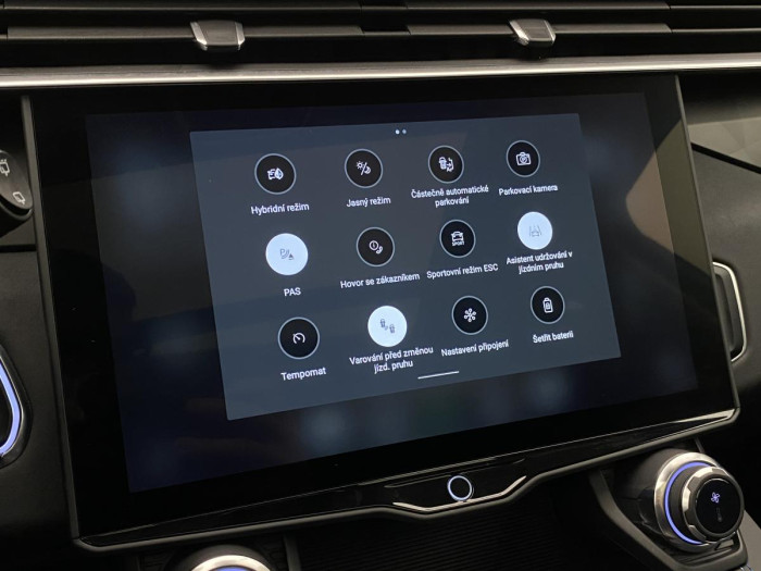 Lynk & Co 01 PHEV DCT AUT REZERVACE