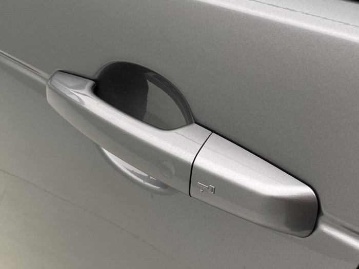 Land Rover Discovery D250 DYNAMIC SE AWD AUT 3.0 d Dynamic SE