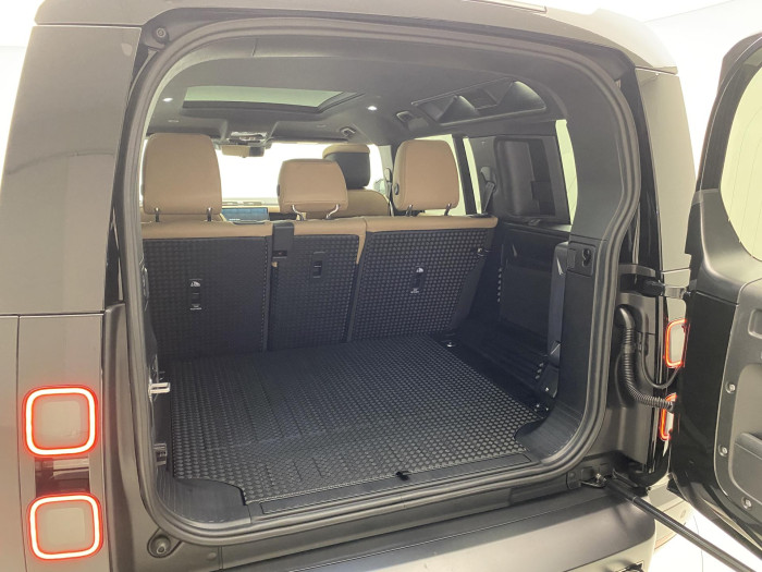 Land Rover Defender 110 D350 X-Dynamic HSE 3.0 d Dynamic