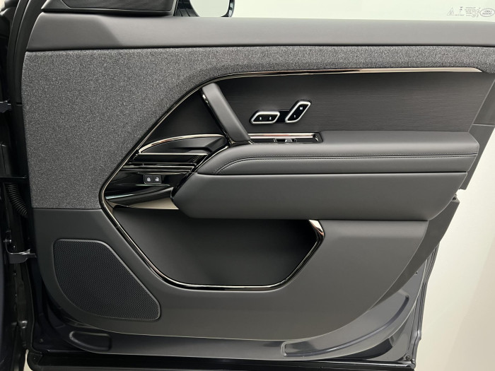 Land Rover Range Rover Sport D250 DYNAMIC SE AWD AUT 3.0 d Dynamic SE