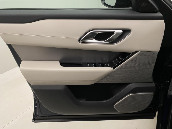 Land Rover Range Rover Velar D300 R-DYNAMIC HSE REZERVACE 3.0 d Dynamic