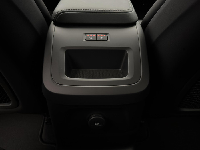 Volvo XC60 T8 AWD RECHARGE BRIGHT PLUS