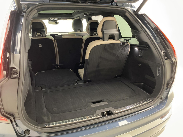 Volvo XC90 T8 AWD RECHARGE BRIGHT ULTRA 7