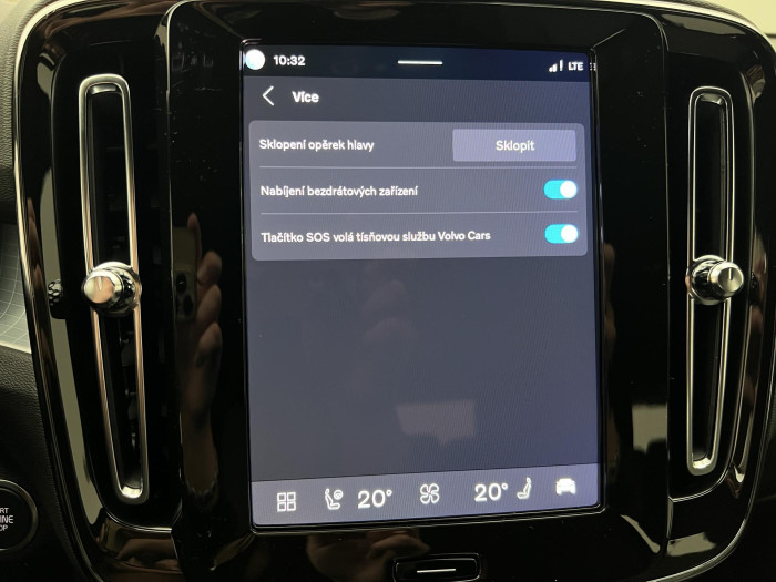Volvo XC40 B3 DARK PLUS AUT