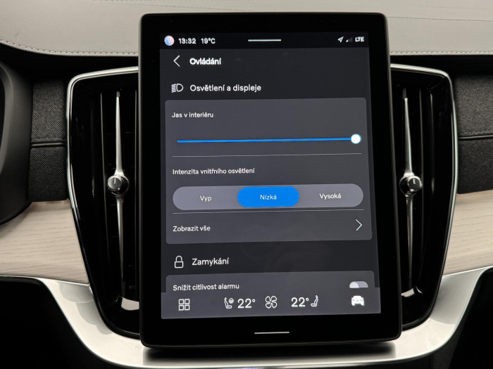 Volvo XC90 B5 AWD PLUS BRIGHT CZ 1.maj