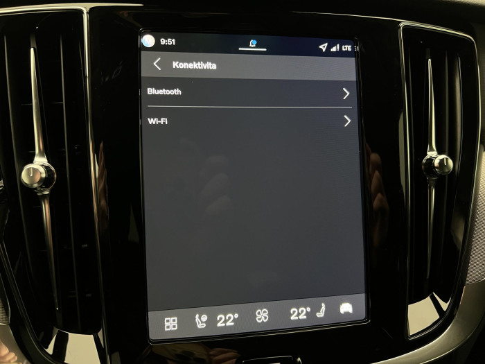 Volvo V60 B4 BRIGHT PLUS