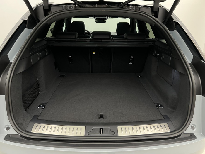 Land Rover Range Rover Velar D300 DYNAMIC SE AWD Aut 3.0 d Dynamic SE