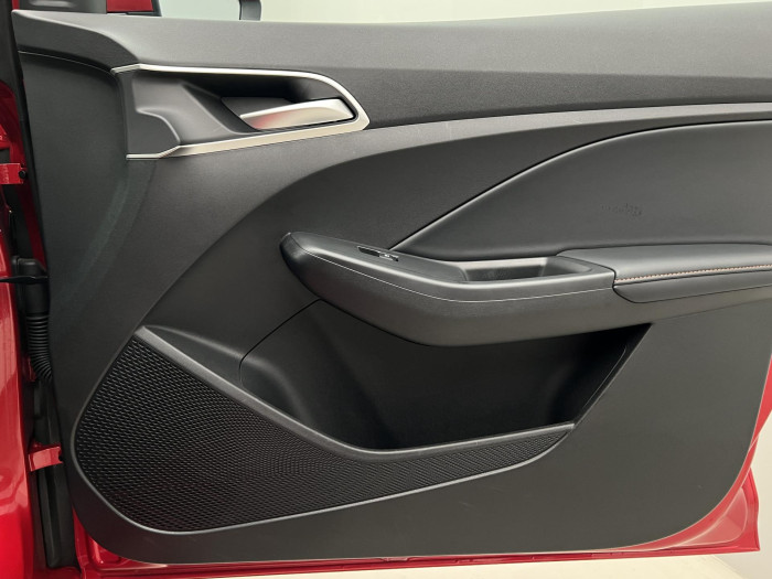 MG MG3 EXCLUSIVE HYBRID+ AUT CZ 1.maj 1.5 Exclusive