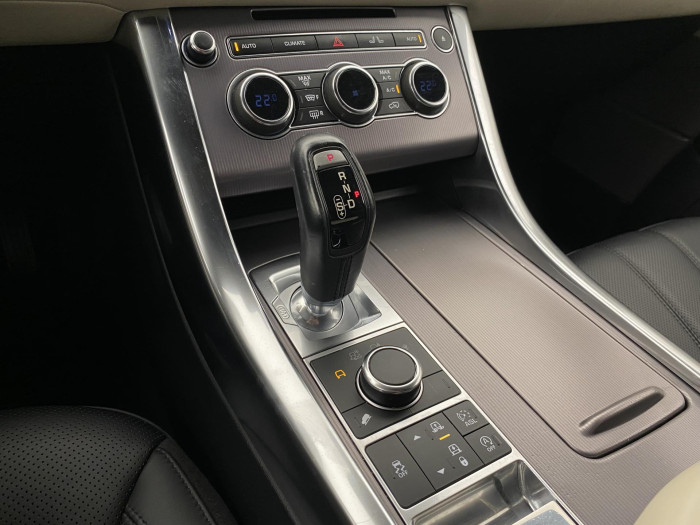 Land Rover Range Rover Sport 3.0 SDV6 AWD HSE AUT