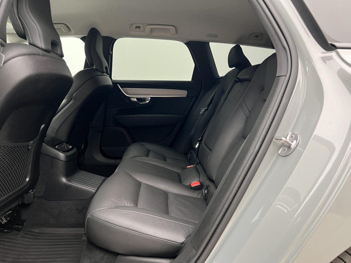 Volvo V90 T6 AWD RECHARGE PLUS DARK AUT