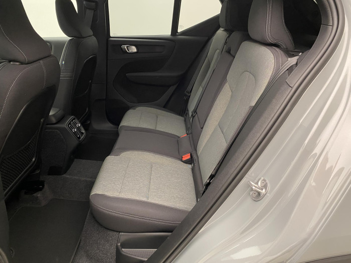 Volvo XC40 B3 AUT DARK PLUS