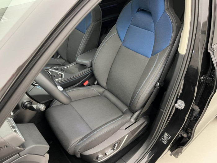 Lynk & Co 01 PHEV DCT 1.maj.